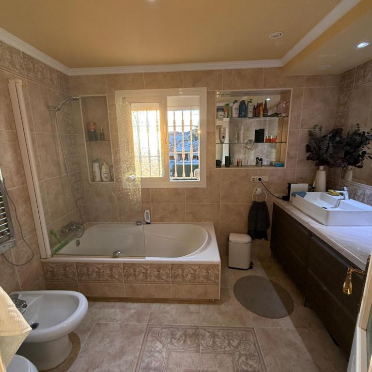 Casa Karin - Luxury Villa central Benalmadena with spectacular view! - Casa de 3 dormitorios - 17