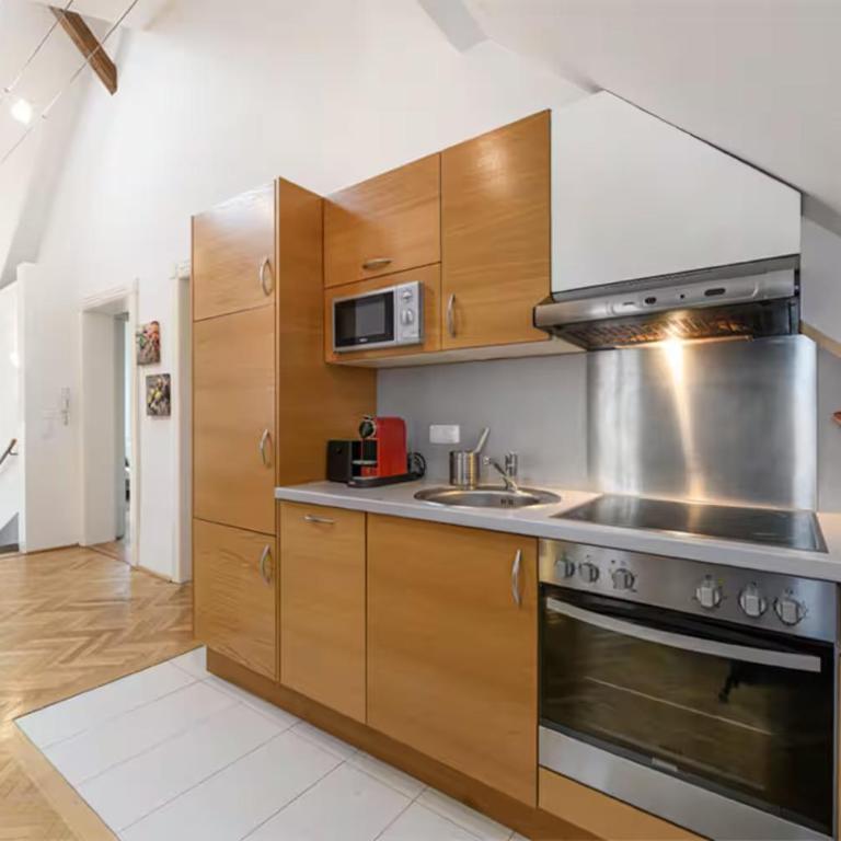 Villa Benedikt - Apartment mit 2 Schlafzimmern und Balkon – Dachgeschoss - 7