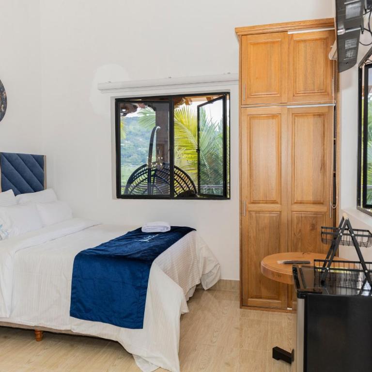 Ecohotel Dubai del Oriente - Comfort Quadruple Room - 12