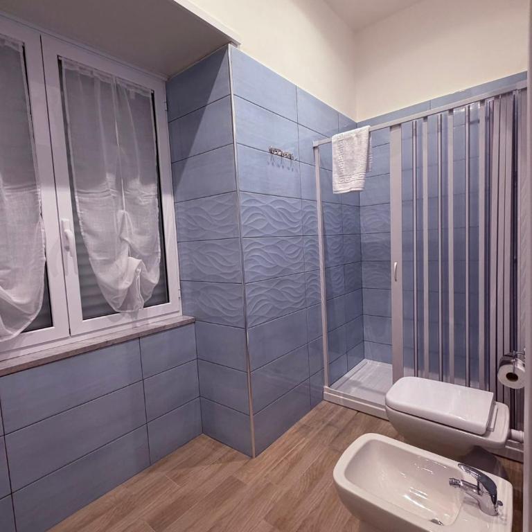 Rifugio nel cuore di Napoli - Triple Room with City View - 9