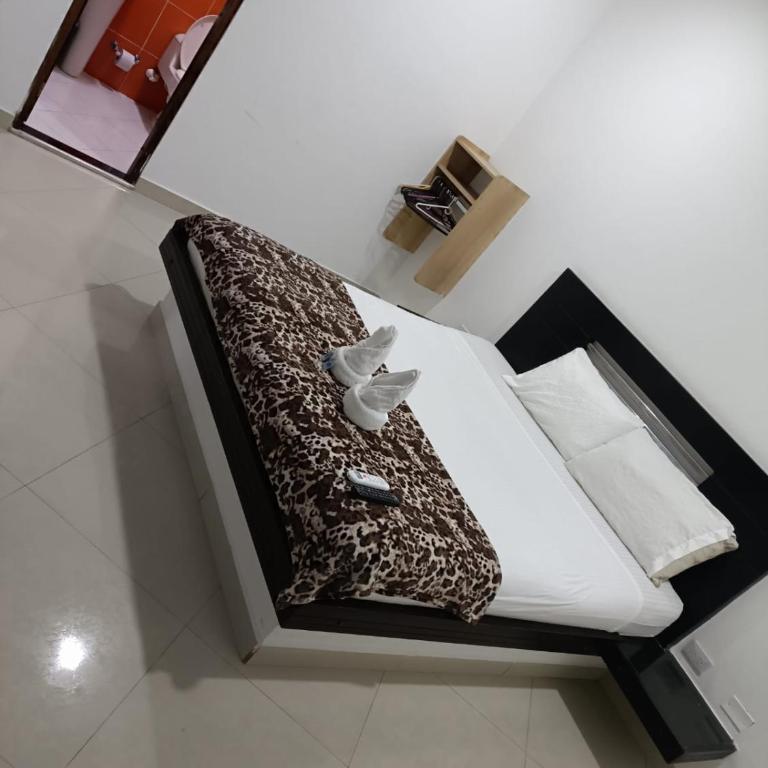 Hotel Laureles Park - Habitación Deluxe - 5