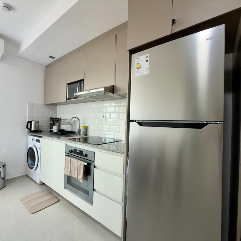 Departamento a 5 min del Aeropuerto Piscina y Terraza - Two-Bedroom Apartment - 10