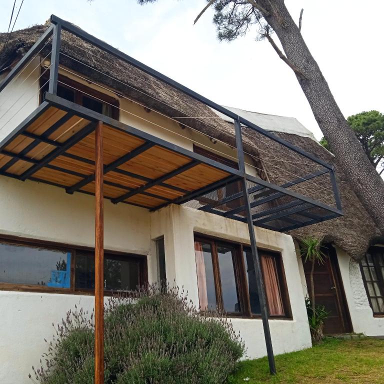 Antigona - Five-Bedroom House - 3