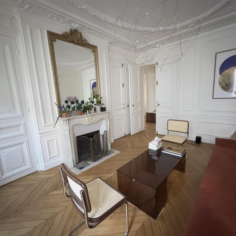 Appartement calme élégant et bien situé à Paris - Appartement - 16
