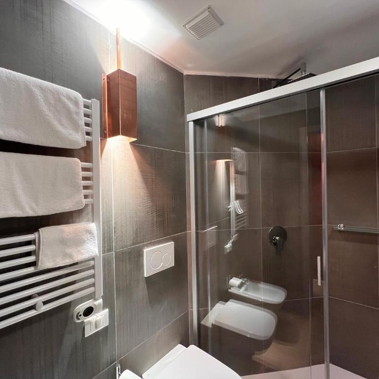 Emme Loft I Sweet Moon - Exclusive Loft & Private Spa Milan - Appartamento con 2 Camere da Letto - 15