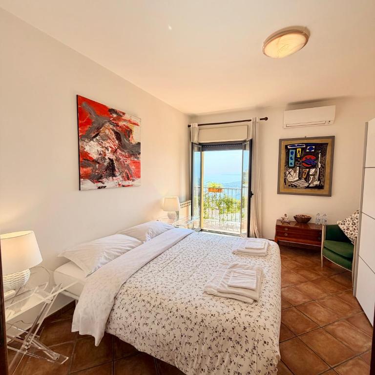 BellaVista Apartments - Superior Apartment - 11