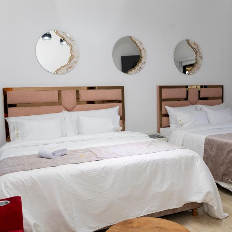 Ecohotel Dubai del Oriente - Family Room - 7