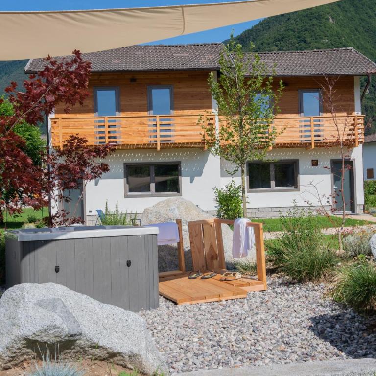 Villaggio Azzurro Ledro - Superior Chalet with Garden and Private Sauna - 10