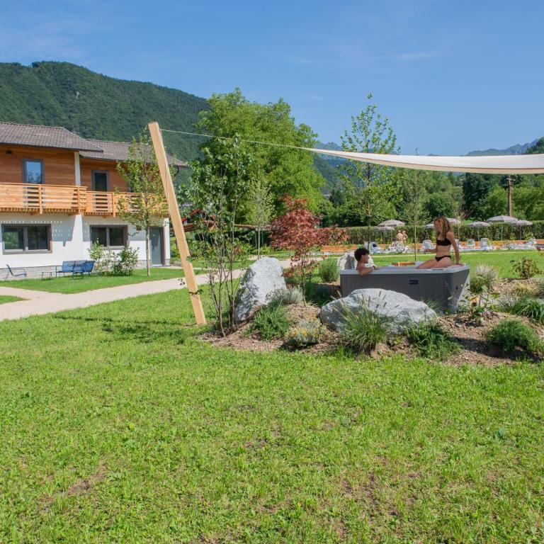 Villaggio Azzurro Ledro - Superior Chalet with Garden and Private Sauna - 12