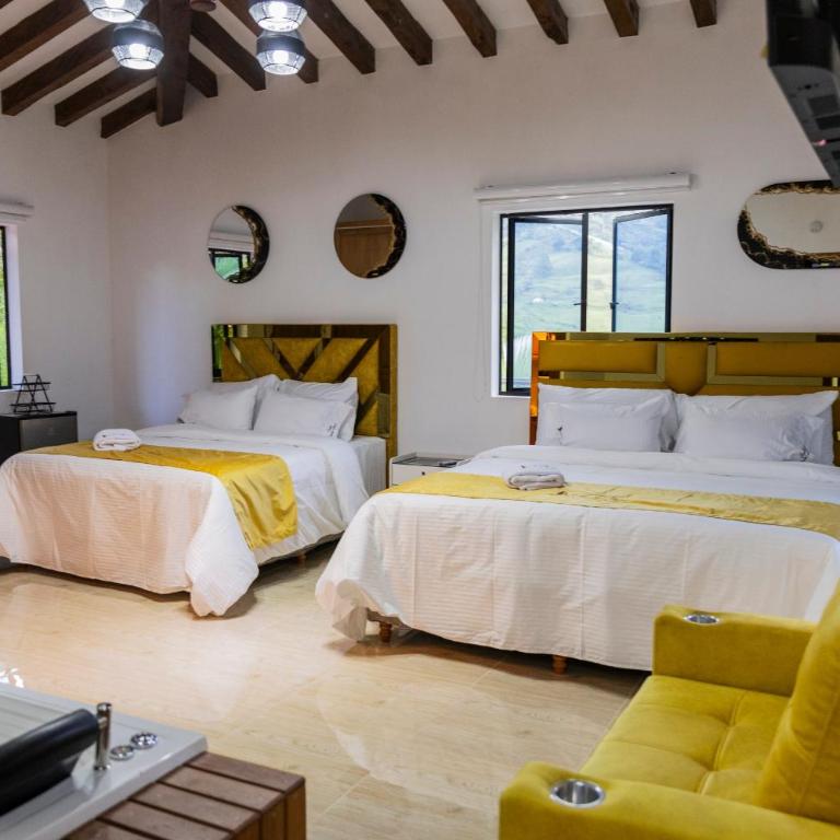 Ecohotel Dubai del Oriente - Family Room - 6