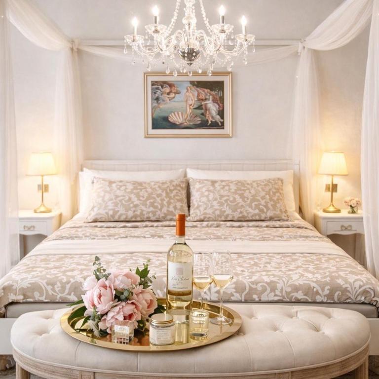 Amazing Premium Apartment in the heart of Florence at the DUOMO, 2 Bedrooms, 2 Bathrooms, 1 Livingroom or extra Bedroom, ideal for 2-8 Guests - Two-Bedroom Apartment - 4