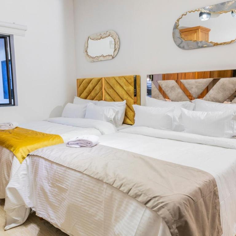Ecohotel Dubai del Oriente - Comfort Quadruple Room - 5