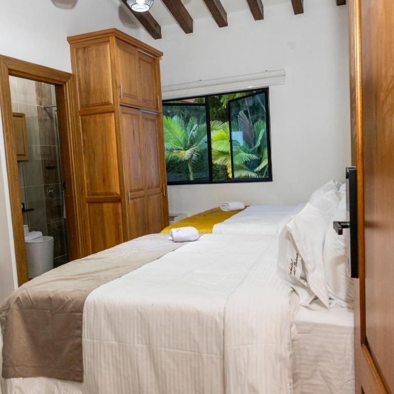 Ecohotel Dubai del Oriente - Comfort Quadruple Room - 4