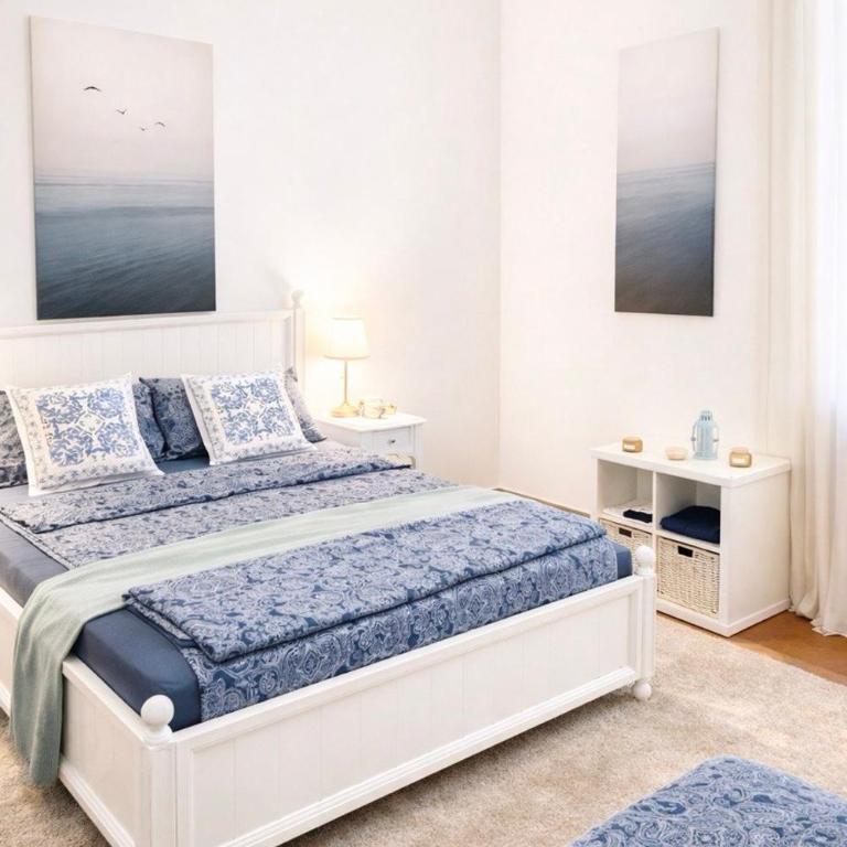 Amazing Premium Apartment in the heart of Florence at the DUOMO, 2 Bedrooms, 2 Bathrooms, 1 Livingroom or extra Bedroom, ideal for 2-8 Guests - Two-Bedroom Apartment - 25