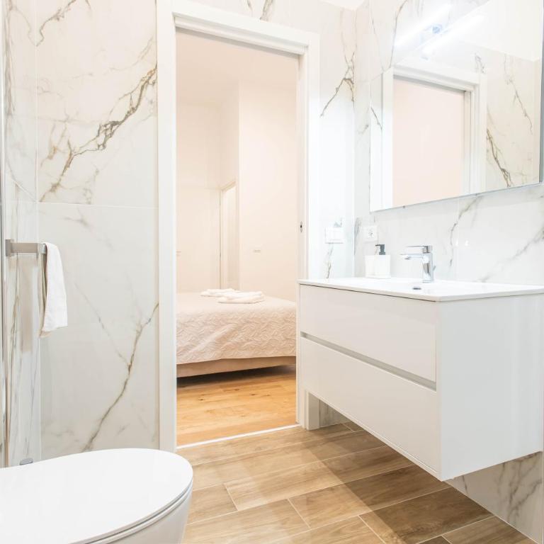 AM Stays 6 - Luxury Suite in the Heart of Perugia - Appartamento Deluxe con 2 Camere da Letto - 16