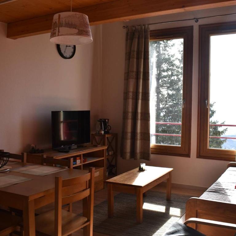 Duplex 3 pièces avec parking, proche forêt et centre - Confort et équipements complets - Appartement 2 Chambres - 13