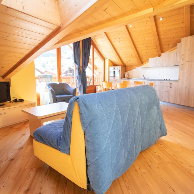 Casa Podestà - Appartamento con 2 Camere da Letto e Balcone - 1