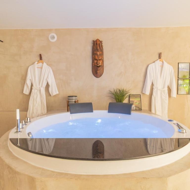 Afro Ethnic - Suite & Spa, Nouveau, Atypique - Appartement 1 Chambre - 11