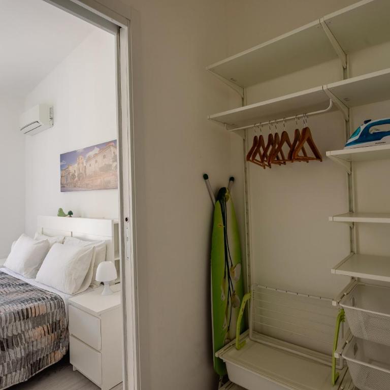 Casa Bellini - 4 Guests Apartment - Central Palermo - Appartamento con 2 Camere da Letto - 9