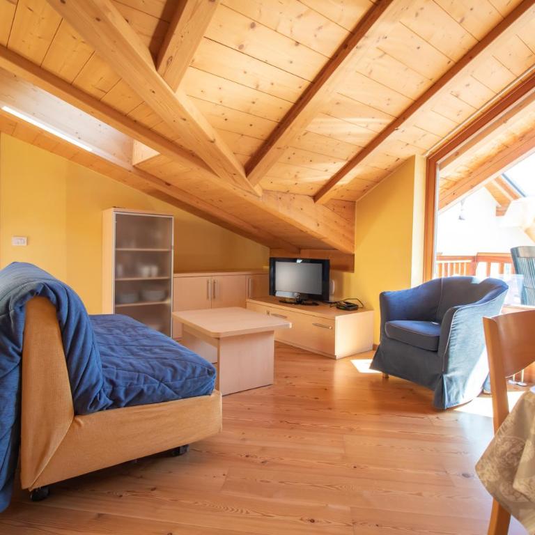 Casa Podestà - Appartamento con 2 Camere da Letto e Balcone - 3