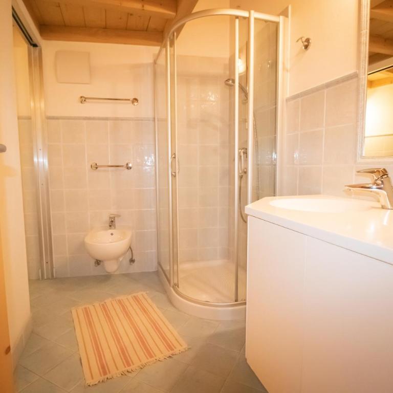 Casa Podestà - Appartamento con 2 Camere da Letto e Balcone - 12