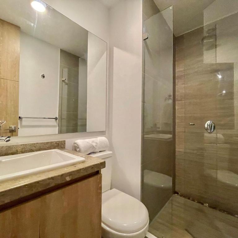 Luxury Apt I Views, Sauna, Gym near Unicentro - Apartamento de 2 dormitorios - 4