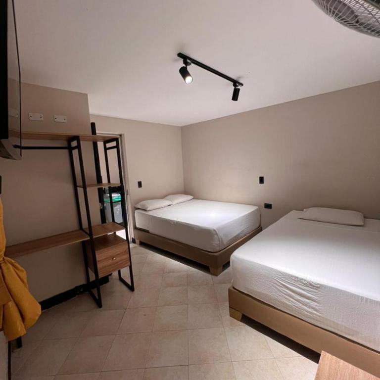 Hotel Gran Imperio - Habitación Triple - 2