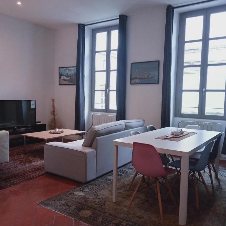 Appartement 2 chambres avec parking - Apartamento de 2 dormitorios - 6