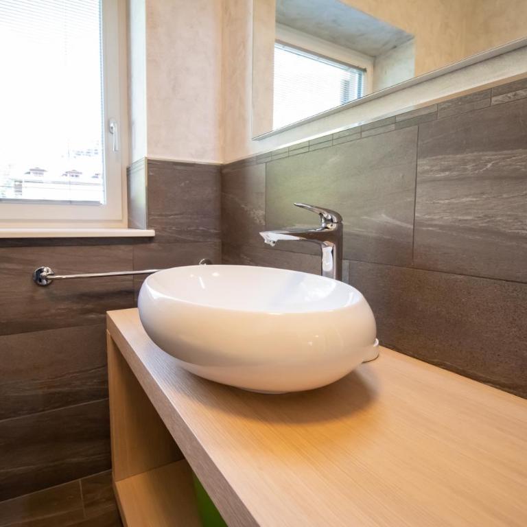 Casa Ciroch - Appartamento con 3 Camere da Letto e con Balcone - 11