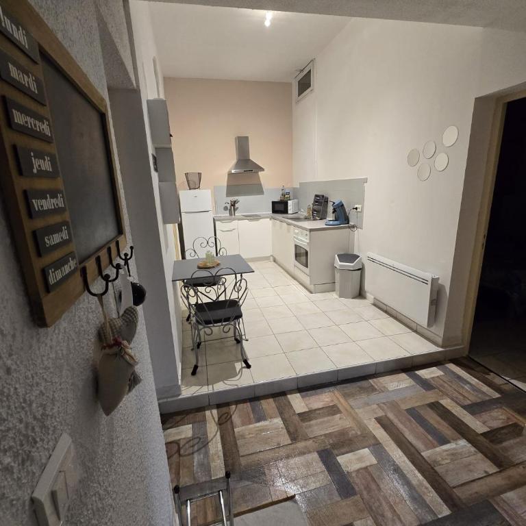Superbe appartement - Appartamento con 2 Camere da Letto - 2