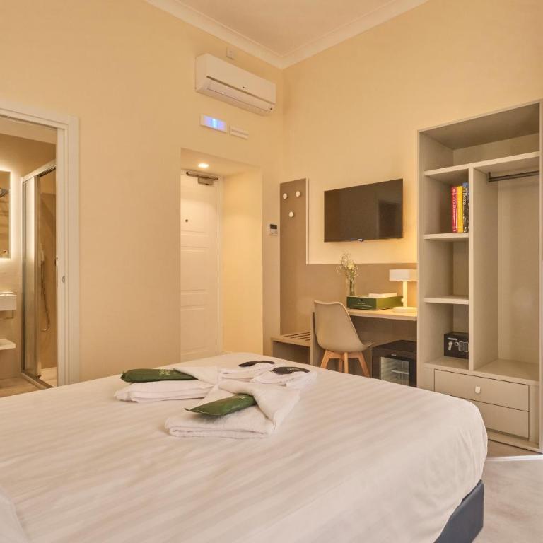 Rishon - Camera Matrimoniale con Letto Supplementare - 3