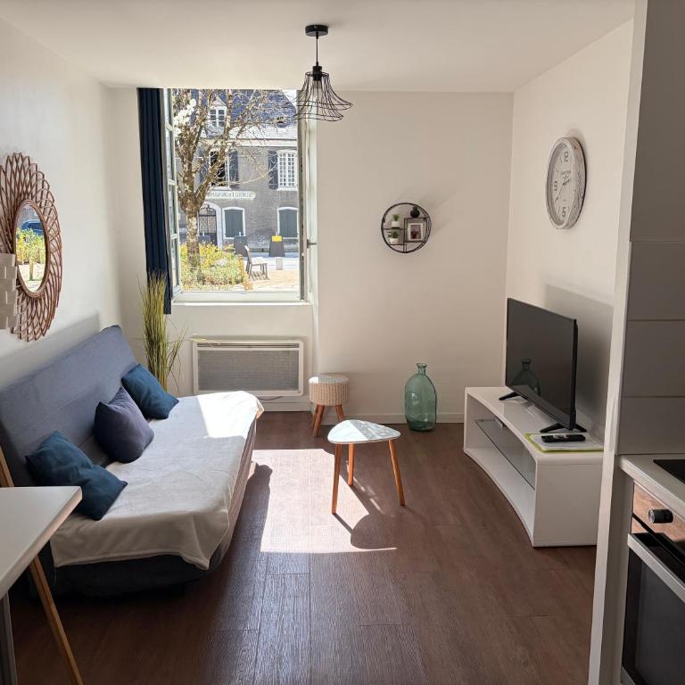 Studio cosy centre Pau proche gare lit Queen - Appartement 1 Chambre - 1