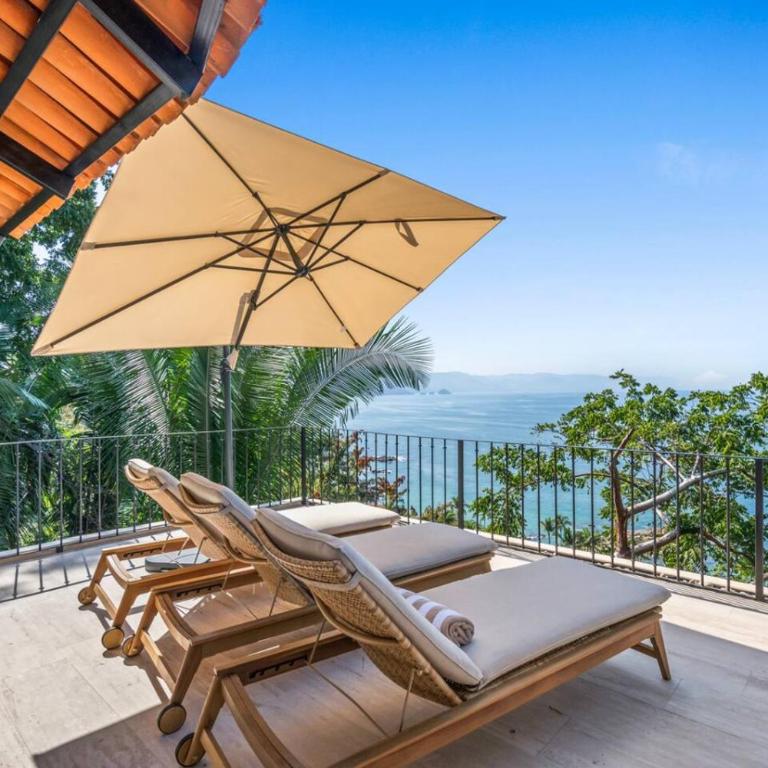 Ocean View Villa Private Pool by Zona Romantica - Vacation Home - 14