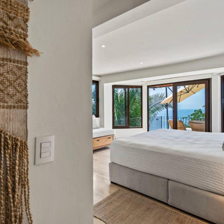 Ocean View Villa Private Pool by Zona Romantica - Vacation Home - 27
