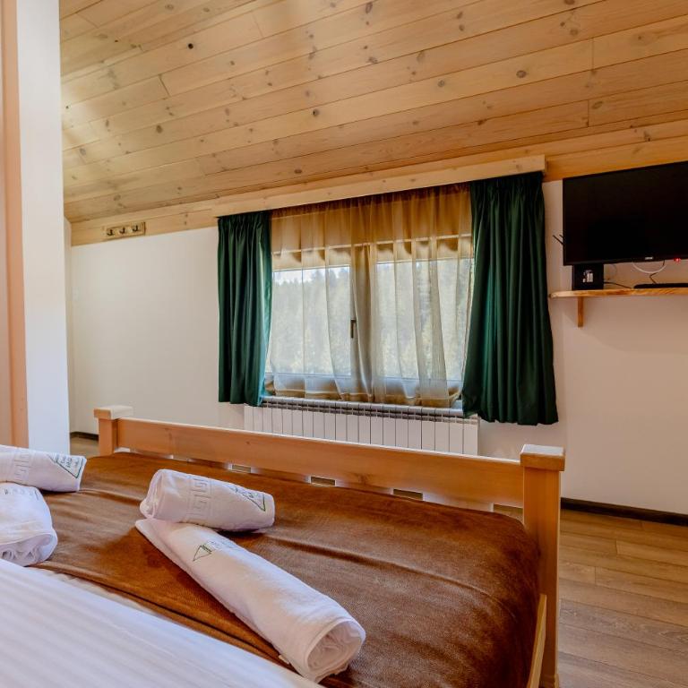 River Bridge Hotel - Two-Bedroom Suite - 2