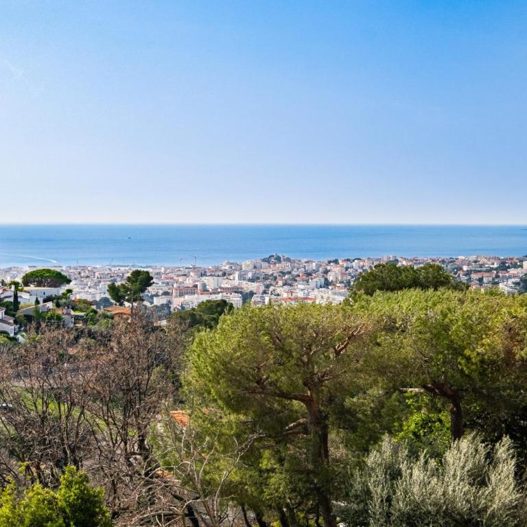 Terrasse vue Baie de Cannes - Welkeys - Appartement - 21