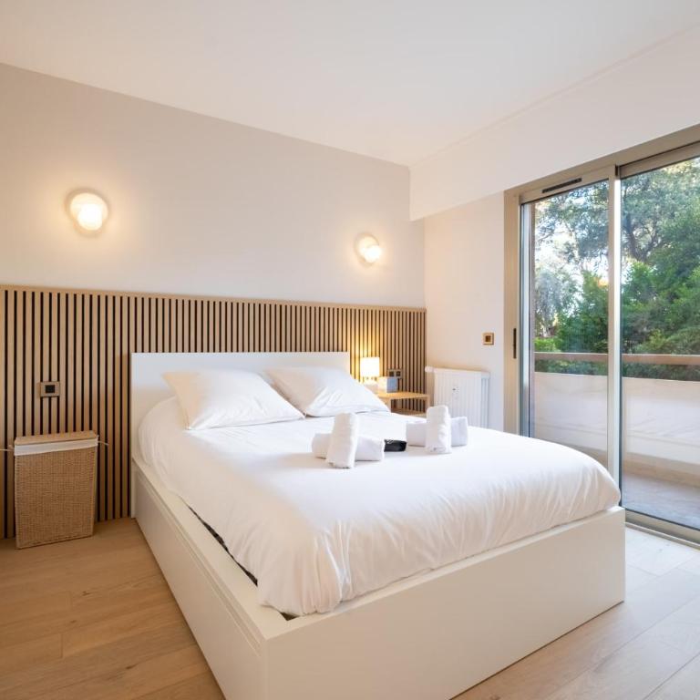 Terrasse vue Baie de Cannes - Welkeys - Appartement - 9