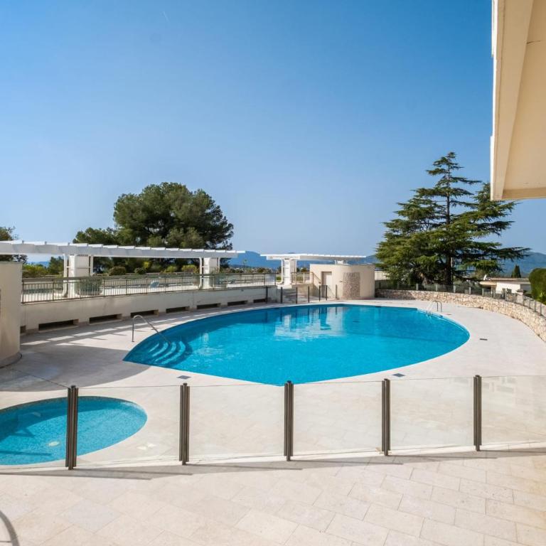 Terrasse vue Baie de Cannes - Welkeys - Appartement - 17