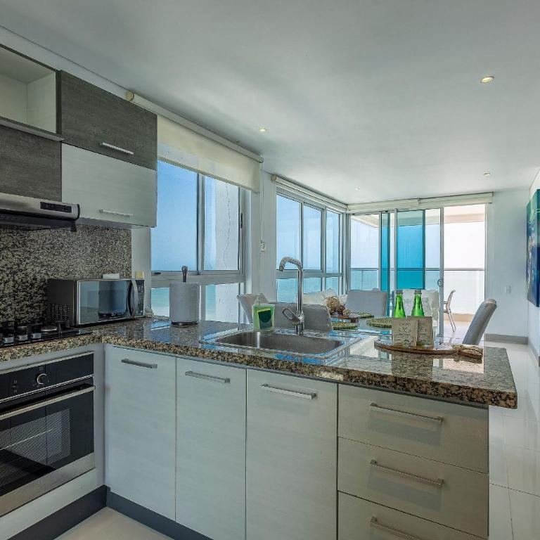 Apartamento Vista 280 g Frente Al Mar Bocagrande - Two-Bedroom Apartment - 19