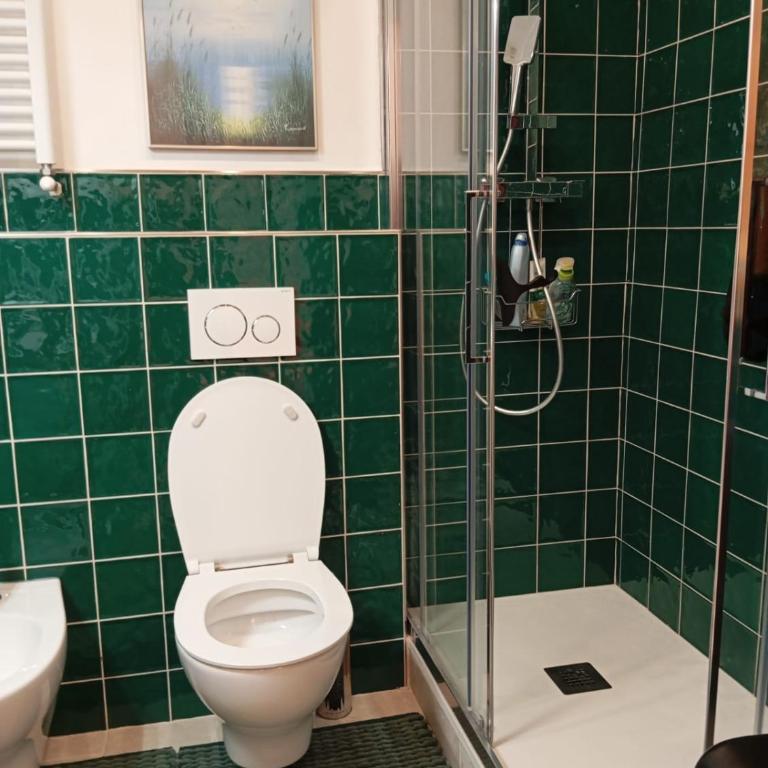 Casa Perego in Savona - Appartamento con 2 Camere da Letto - 28
