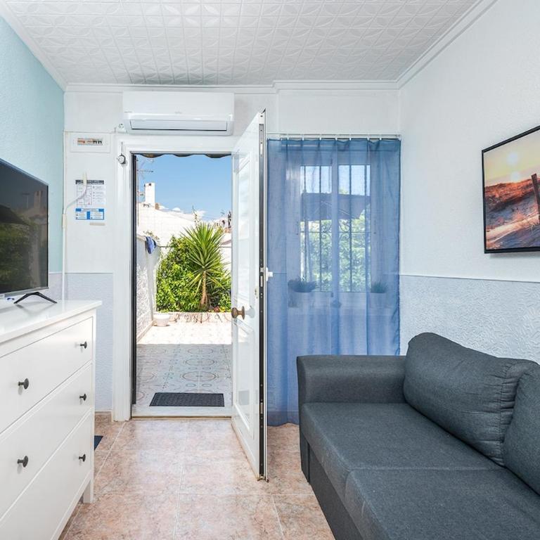 Sunny Torretta house - Two-Bedroom Apartment - 2
