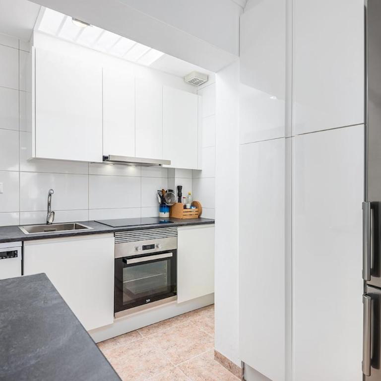 Sunny Torretta house - Two-Bedroom Apartment - 5