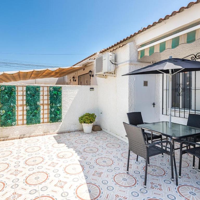 Sunny Torretta house - Two-Bedroom Apartment - 10