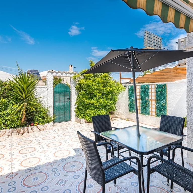 Sunny Torretta house - Two-Bedroom Apartment - 17