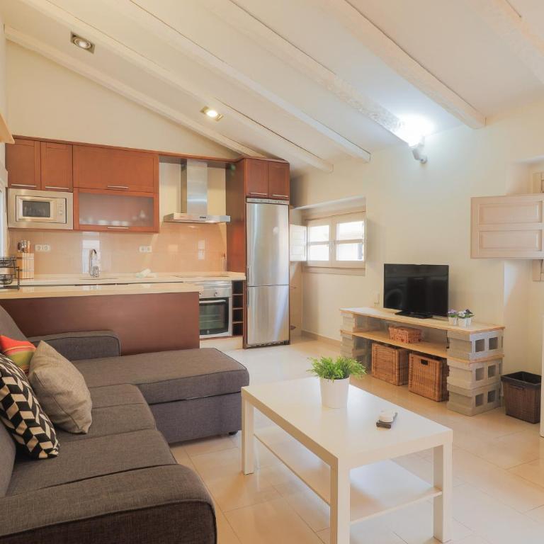 C28 Mitjana Luminous Penthouse - Apartamento de 1 dormitorio - 11