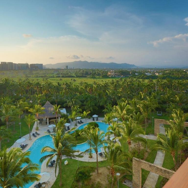 Departamento en Acapulco Zona Diamante - Apartamento de 3 dormitorios - 55