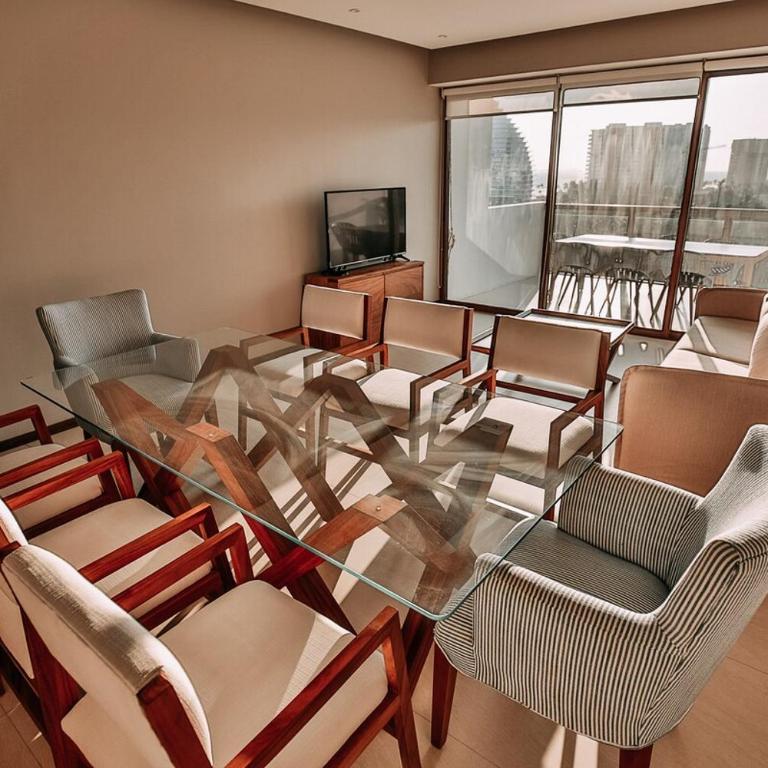 Departamento en Acapulco Zona Diamante - Apartamento de 3 dormitorios - 80