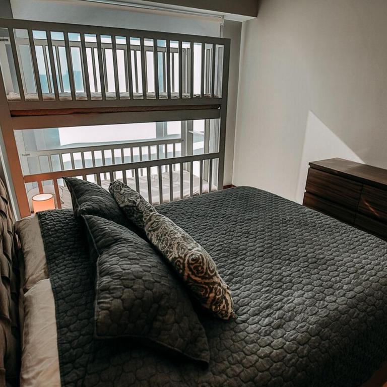 Departamento en Acapulco Zona Diamante - Apartamento de 3 dormitorios - 82