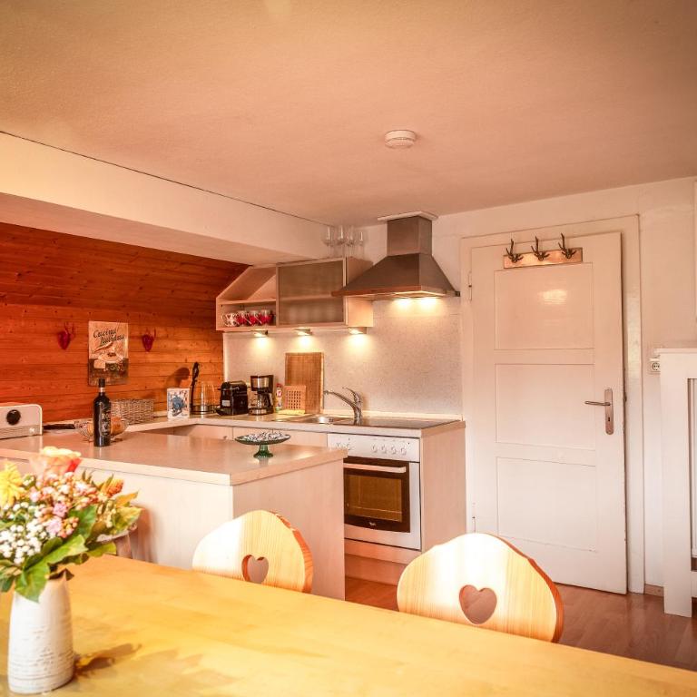 Landhaus Thanner - Apartment - 15