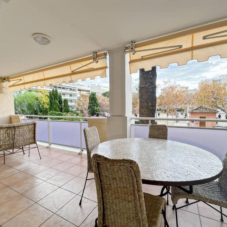 MYO1 - QUARTIER PALM BEACH _ 2 CHAMBRES BEL APPARTEMENT CLIMATISE - Appartement 2 Chambres - 7